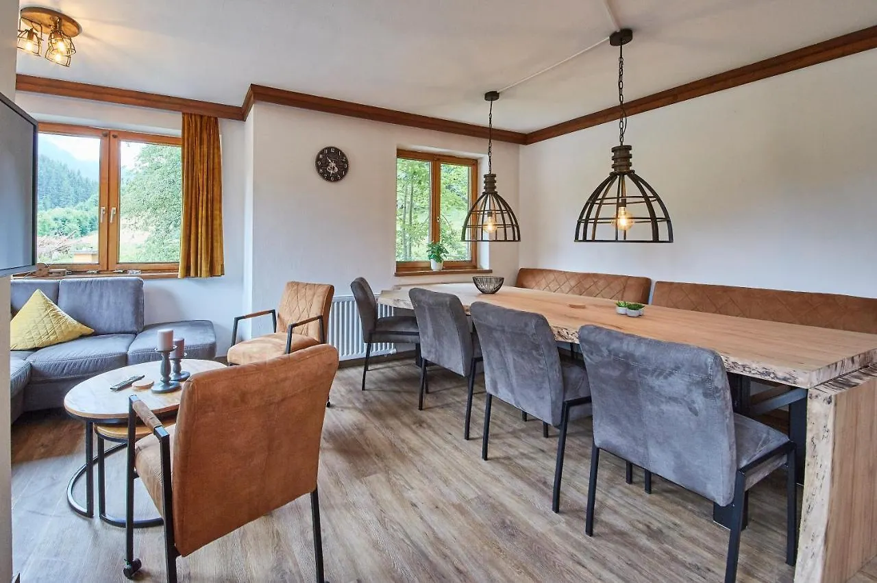 Chalet Van Den Berg Apartment Saalbach-Hinterglemm Austria
