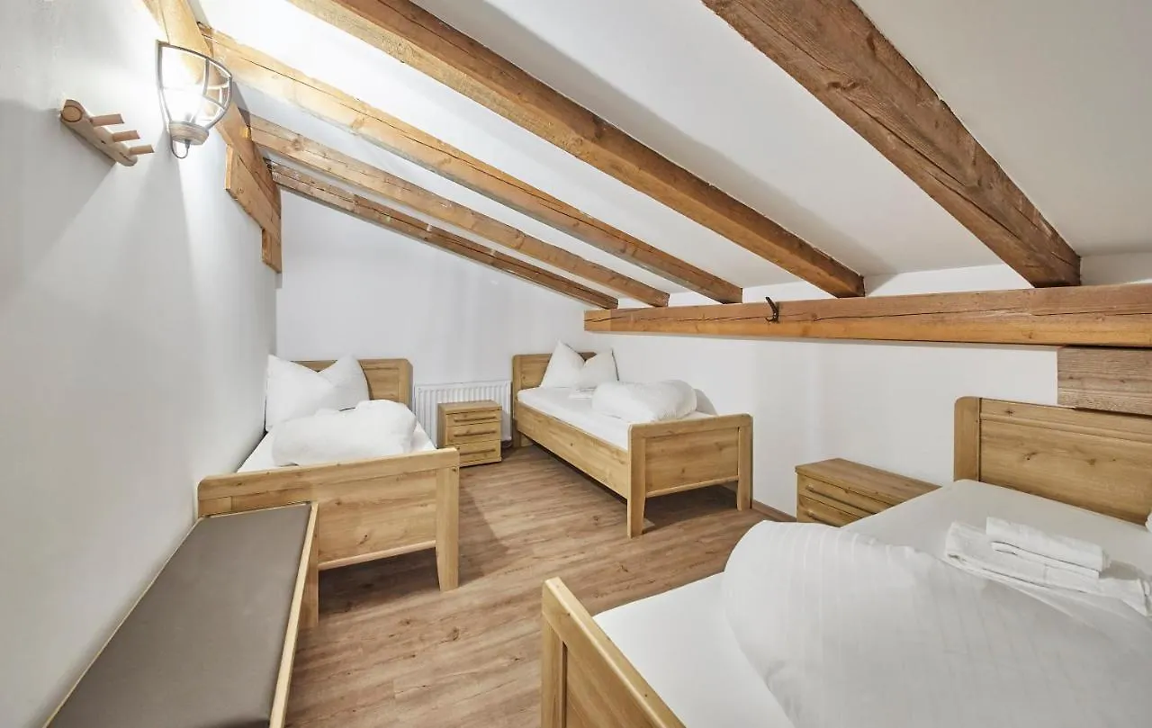 Chalet Van Den Berg Apartment Saalbach-Hinterglemm