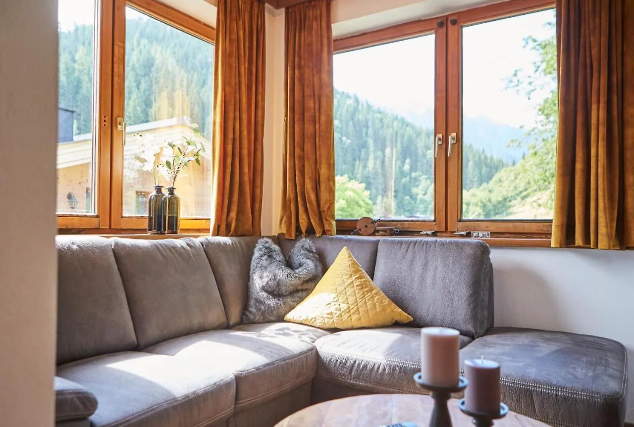 Chalet Van Den Berg Apartment Saalbach-Hinterglemm